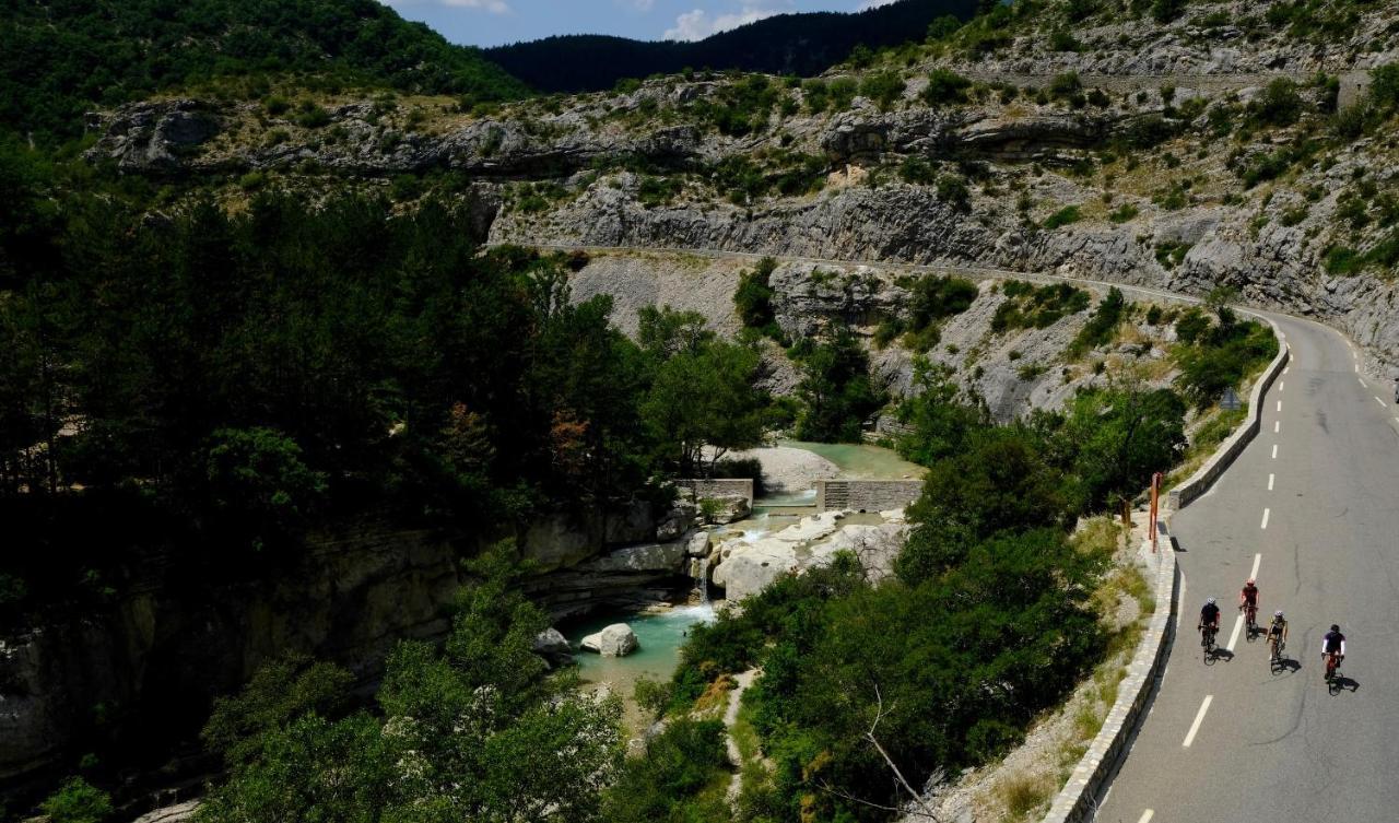 Serre Des Ormes - Cycling, Walking & Running Retreat Salerans Экстерьер фото